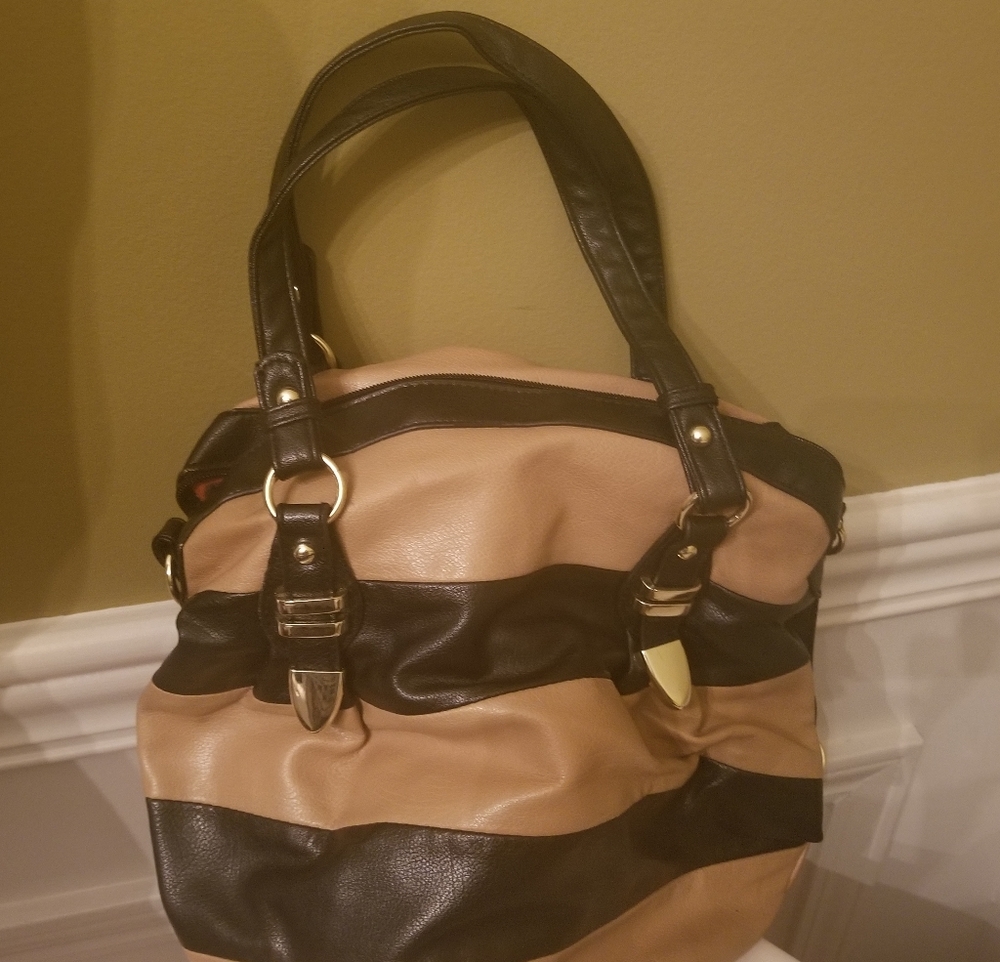 Ladies Tan and Brown Striped Purse